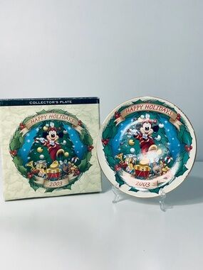 2003 Disneyland  Christmas Collector’s Plate Mickey Mouse w/ Original Box 🎄